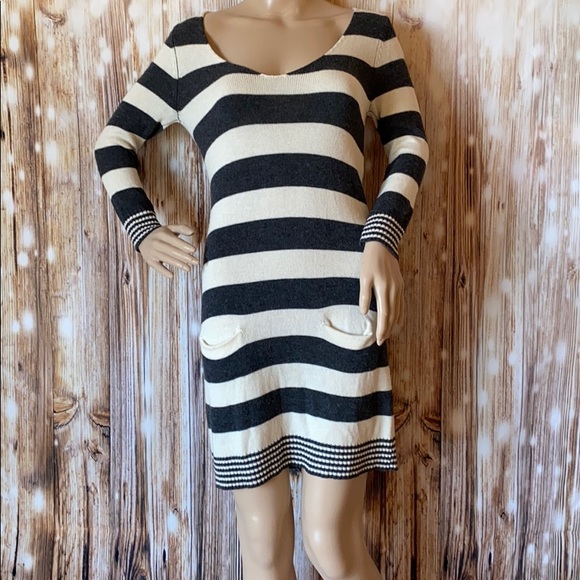 Express Sweater Dress - Picture 1 of 4
